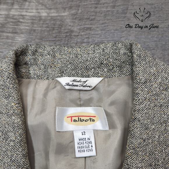 Talbots 2 Button Silk Wool Blazer Size 12 - Picture 2 of 5